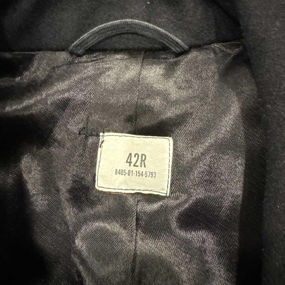 Vintage US Navy 100% Wool Pea Coat Black USN Jacket Overcoat Whaling USA 80s 42R - Picture 4 of 9